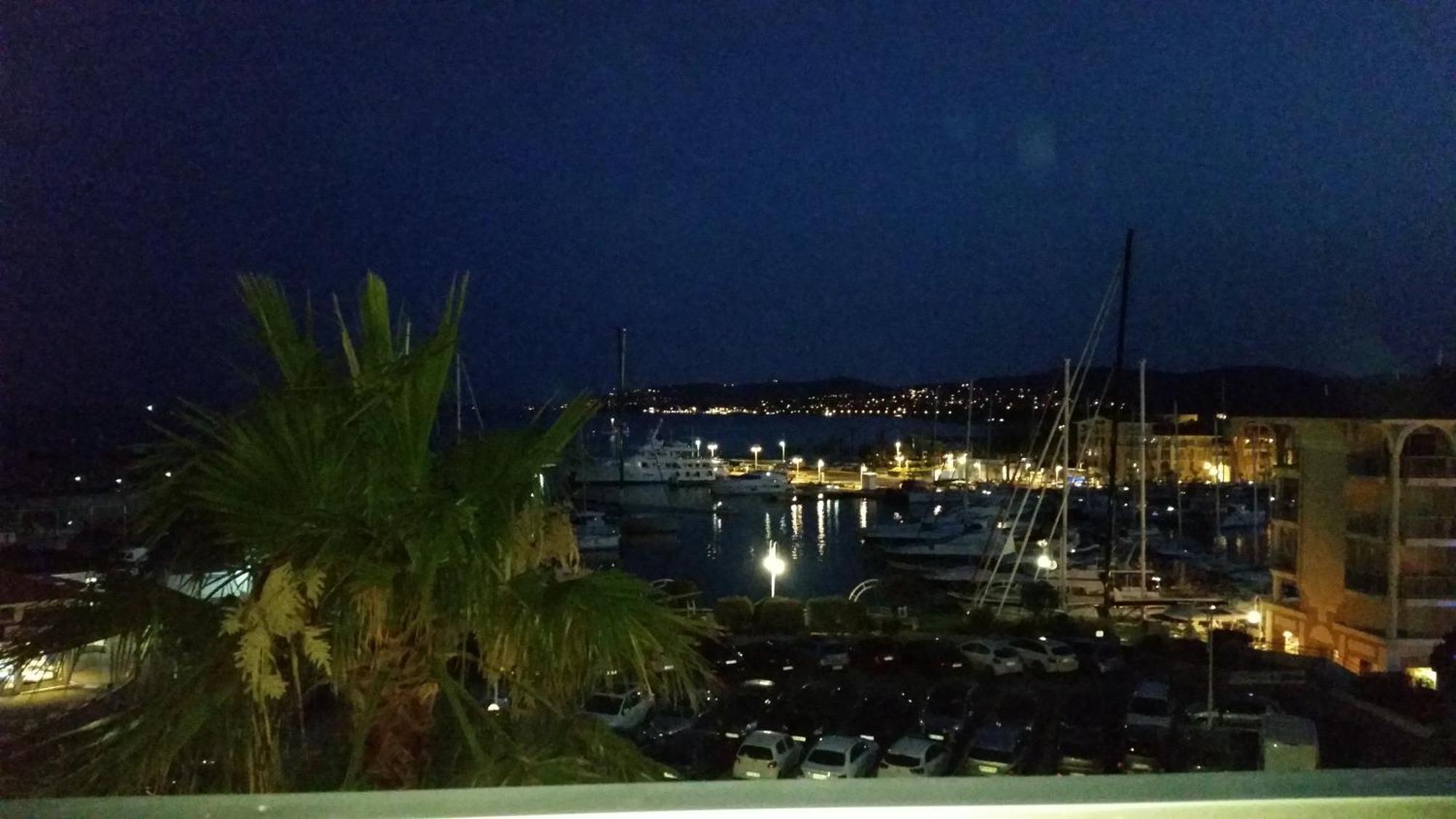 Sublime Vue Mer,Parking,Wifi Fréjus Eksteriør billede